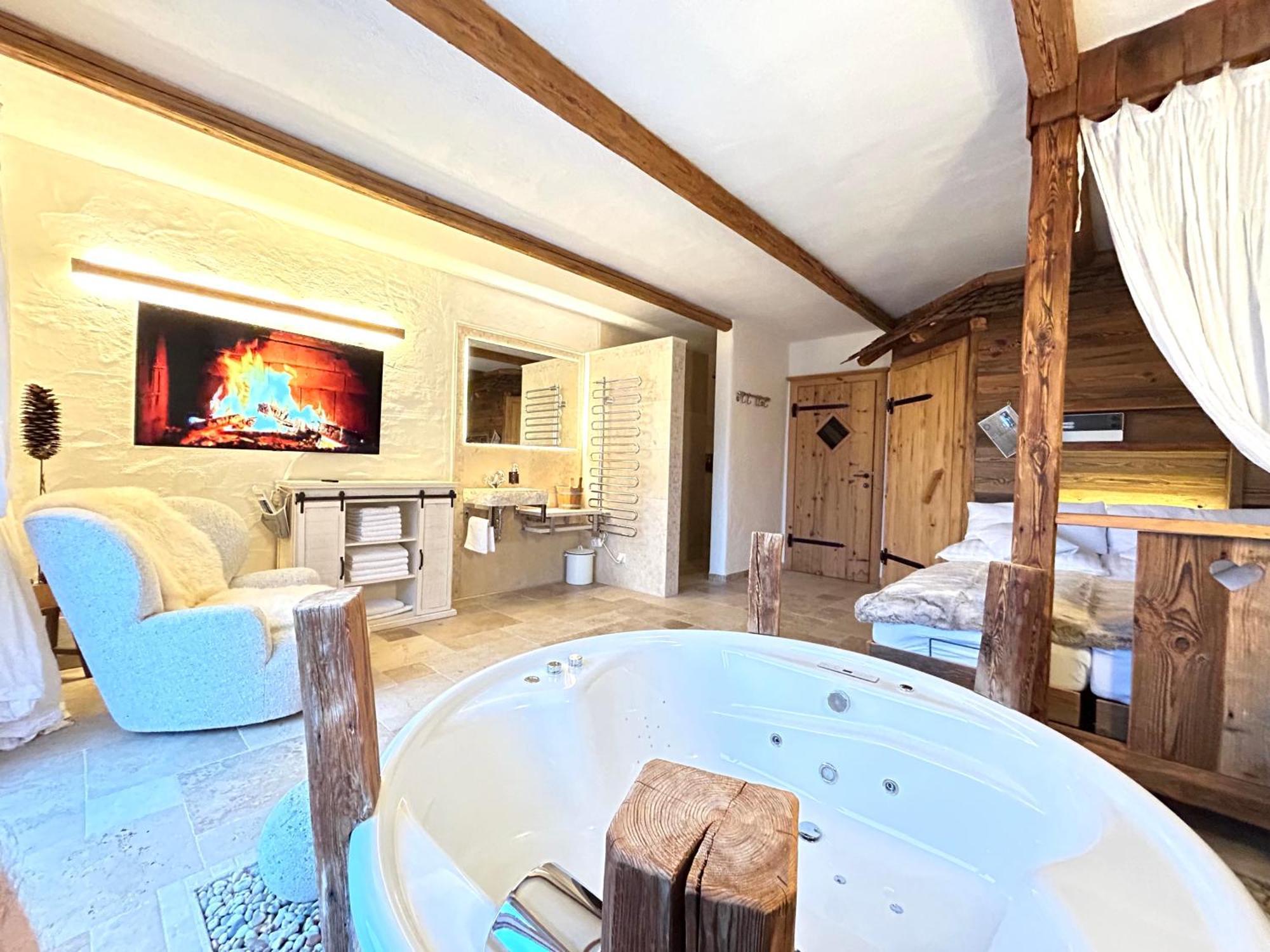 Almhaus Chalet Lachtal Oberwoelz Stadt Bagian luar foto