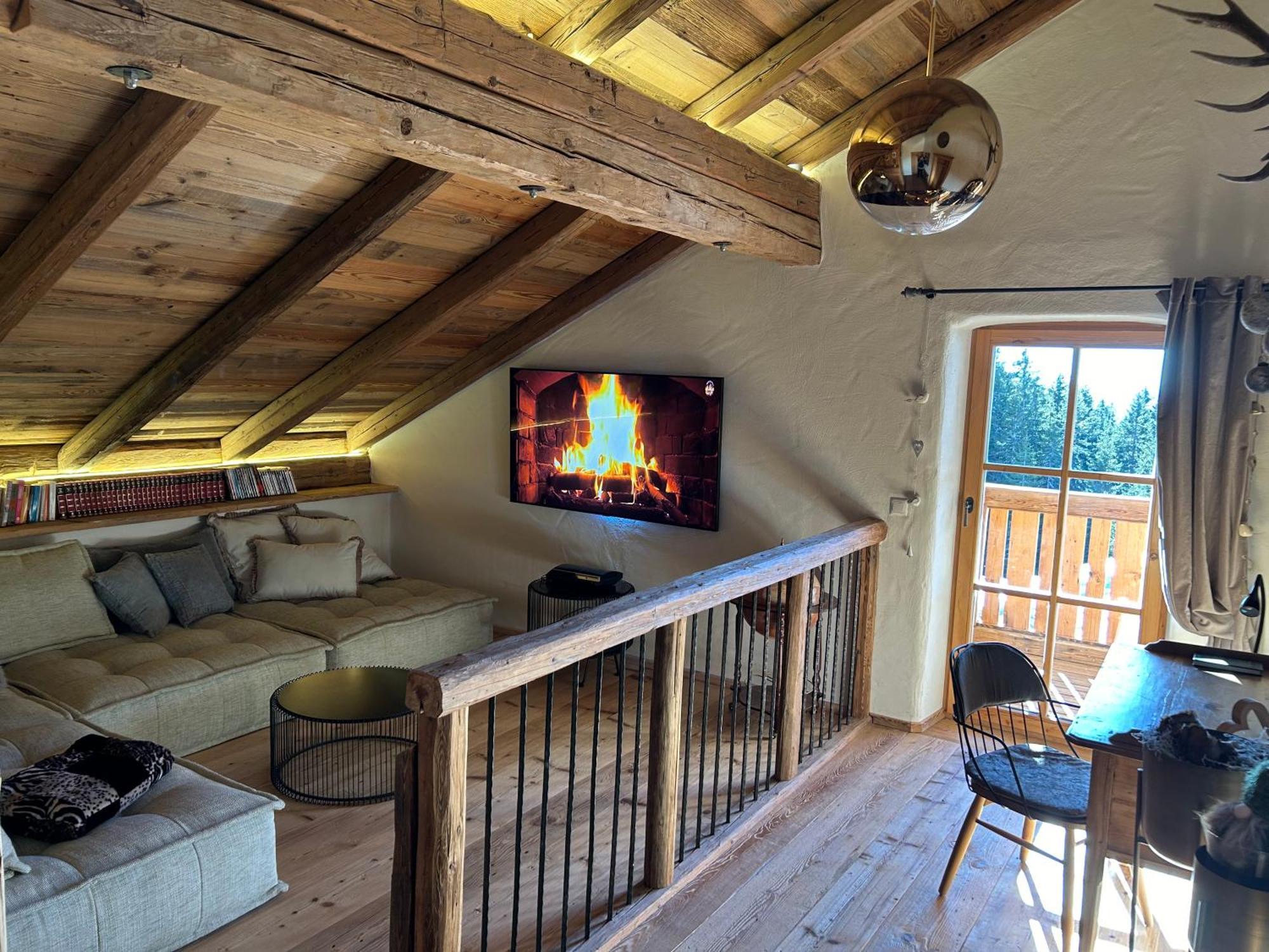 Almhaus Chalet Lachtal Oberwoelz Stadt Bagian luar foto